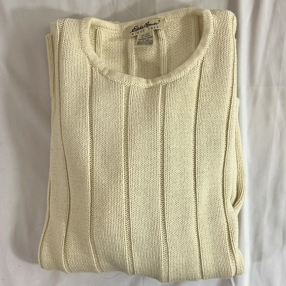 Eddie Bauer Women’s Cream Sz L Sweater w/Split Hem - Picture 4 of 4